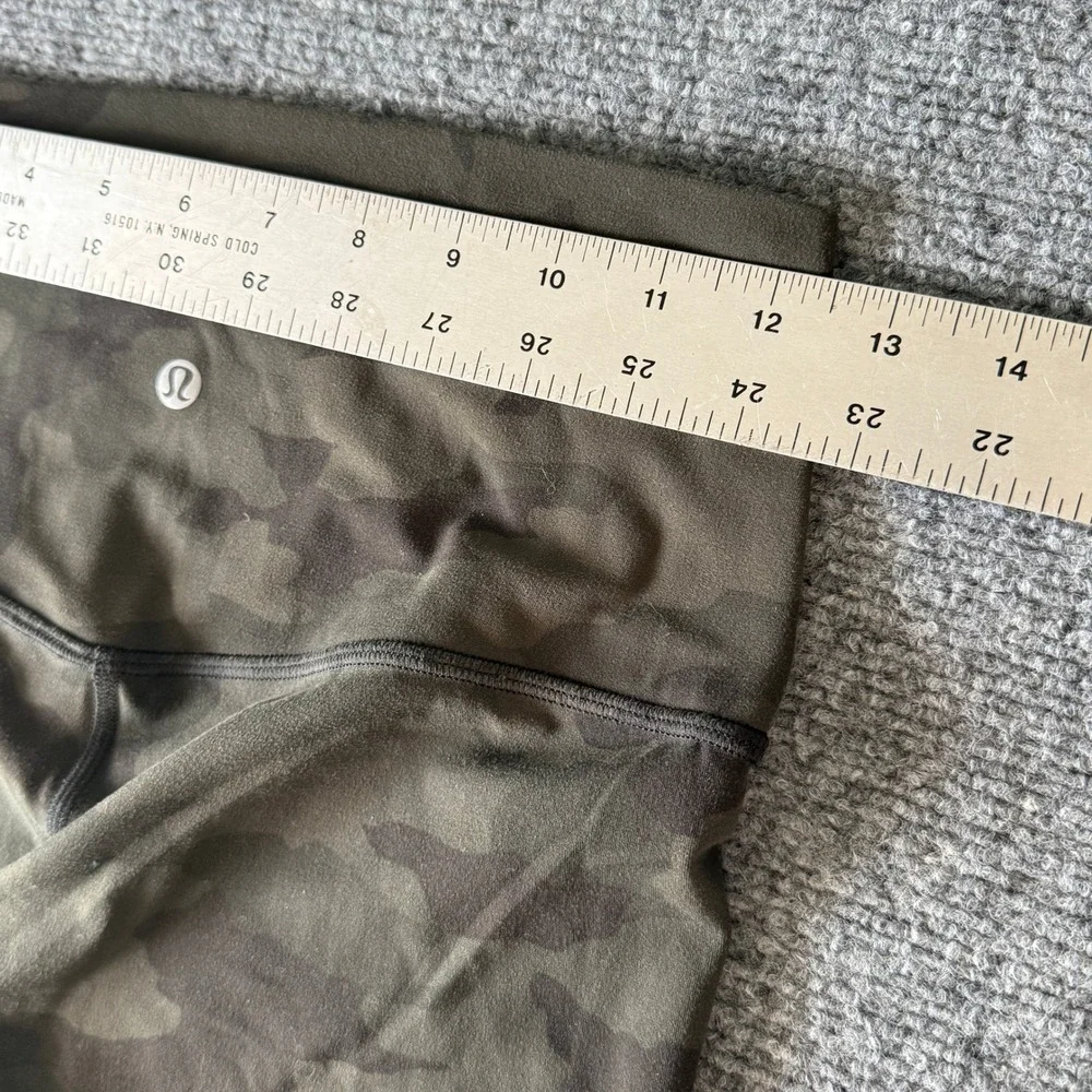 Lululemon Wunder Under High Rise Leggings‎ Green Camo Size 8